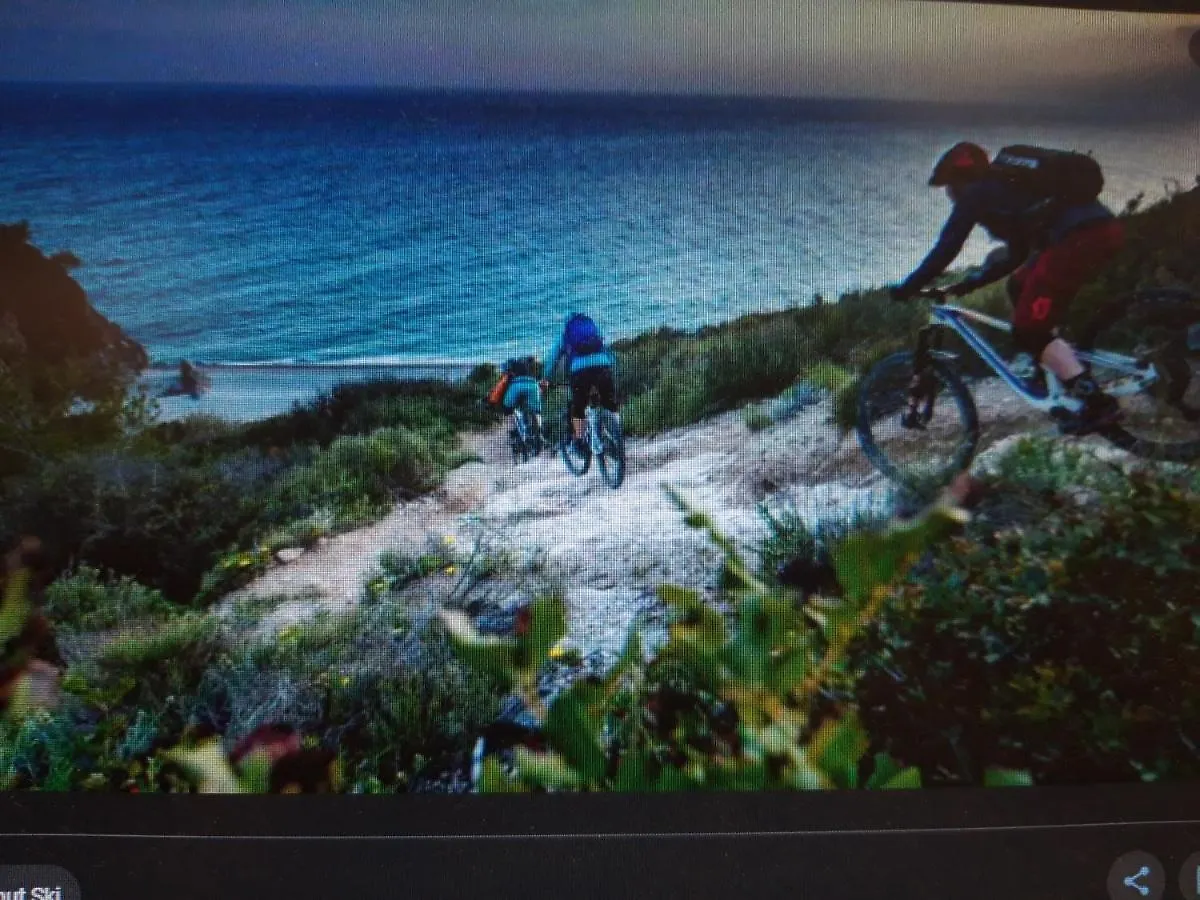 Apartment Aurora & Nicole Ideal Per Biker E Parcheggio Gratuito Pietra Ligure