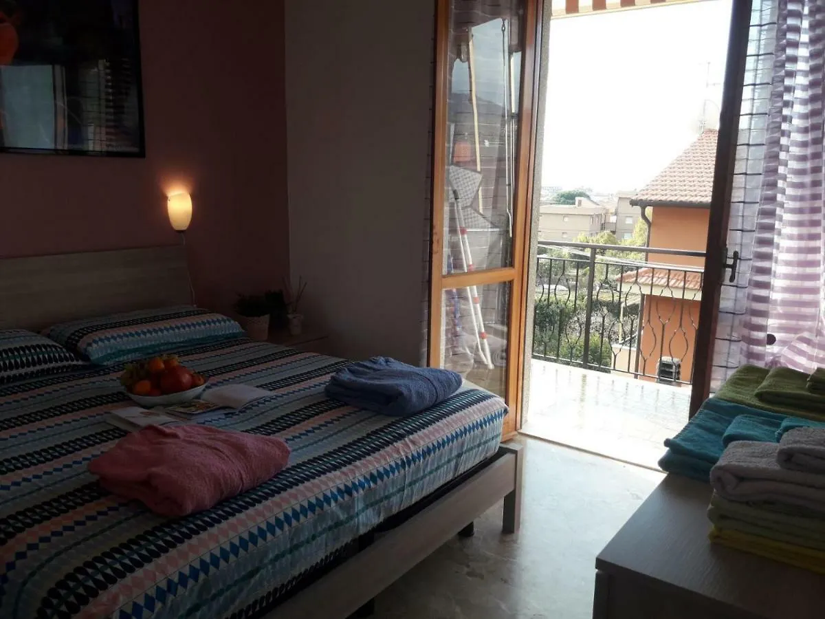 Apartment Aurora & Nicole Ideal Per Biker E Parcheggio Gratuito Pietra Ligure 0*,  Italy