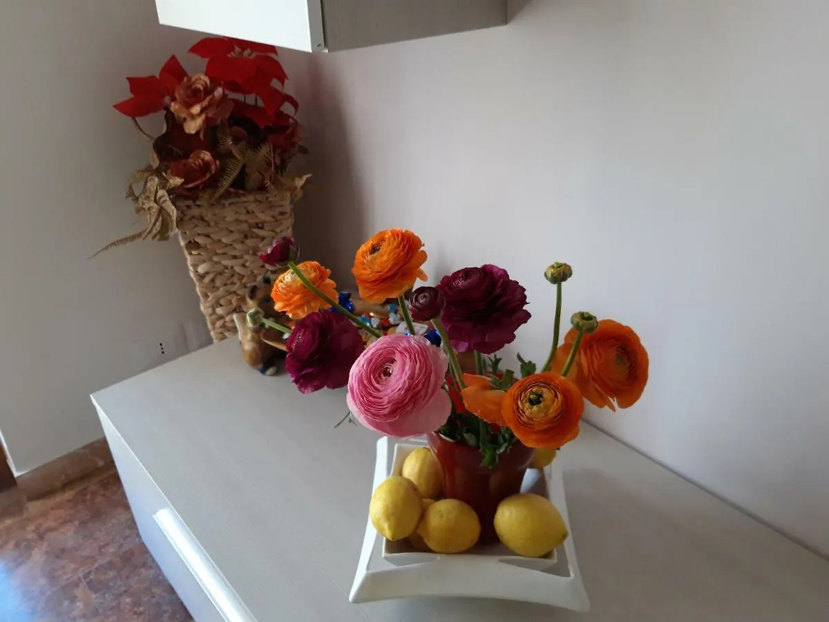 Apartment Aurora & Nicole Ideal Per Biker E Parcheggio Gratuito Pietra Ligure