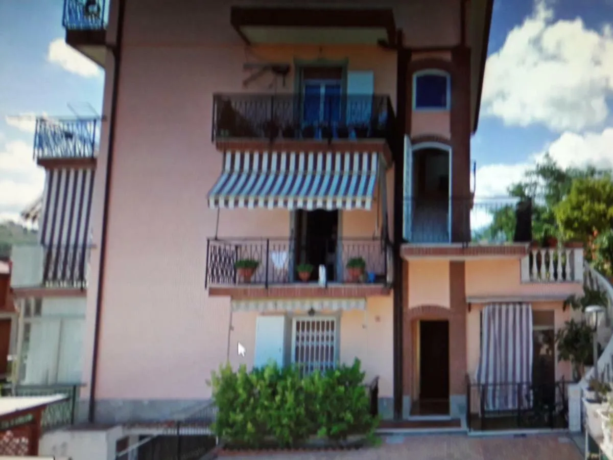 Apartment Aurora & Nicole Ideal Per Biker E Parcheggio Gratuito Pietra Ligure